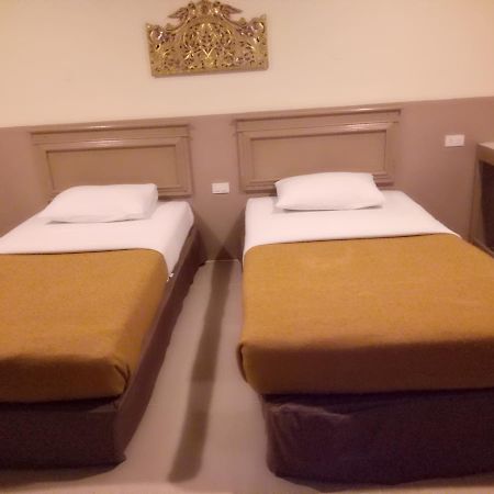 Tongpoon Hotel Bangkok Eksteriør bilde