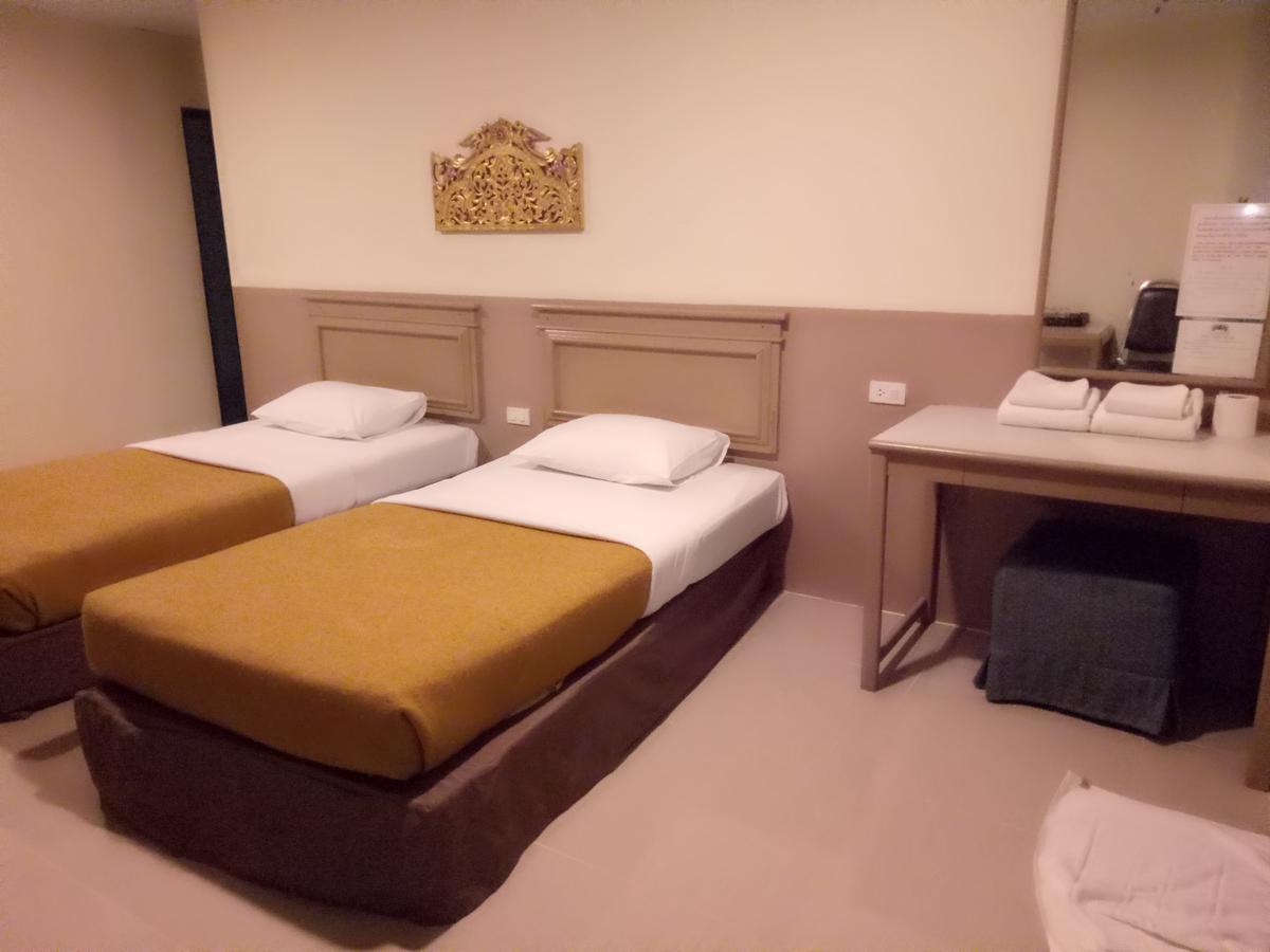 Tongpoon Hotel Bangkok Eksteriør bilde